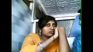 VID-20071207-PV0001-Nagpur (IM) Hindi 28 yrs old unmarried girl Veena kissing (Liplock) her 29 yrs old unmarried lover Sanjay at cook shop sex porn video