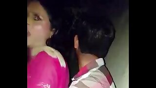 desi alms-man cought while doing sex outdoor